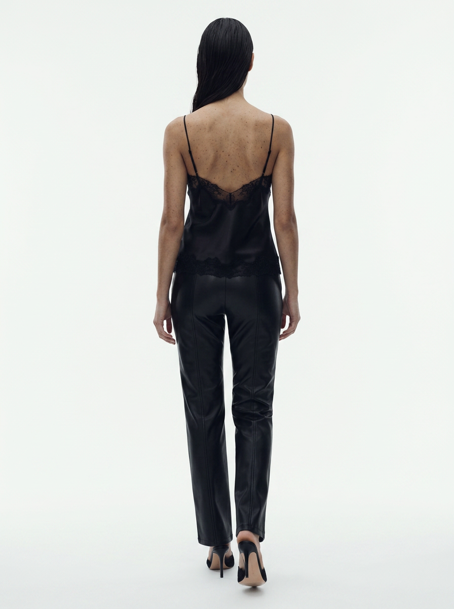 LEATHER PANTS