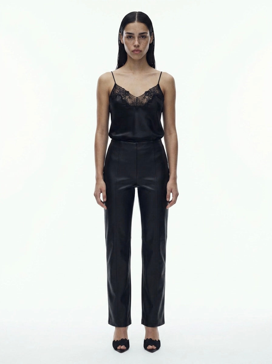 LEATHER PANTS